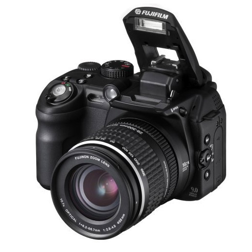 FujiFilm Finepix S9500 : Specifications and Opinions | JuzaPhoto